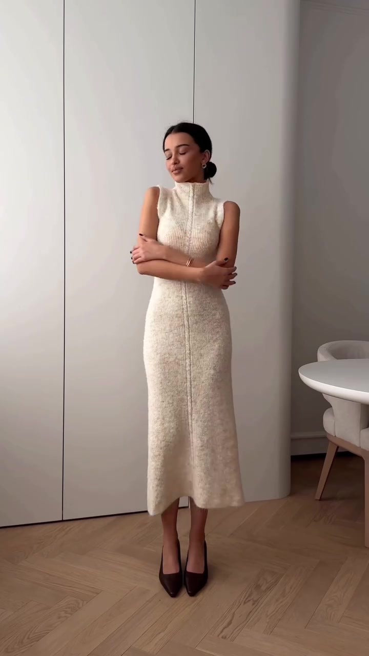 Svetique | Elegance Knit Midi Dress